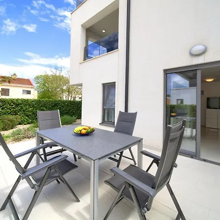 Luxury apartment Aronia Vantacici Extérieur photo