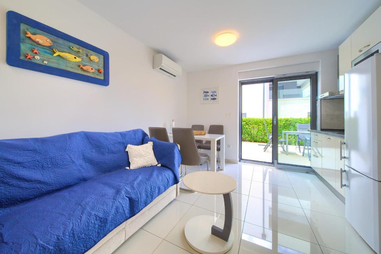 Luxury Aronia Apartment *