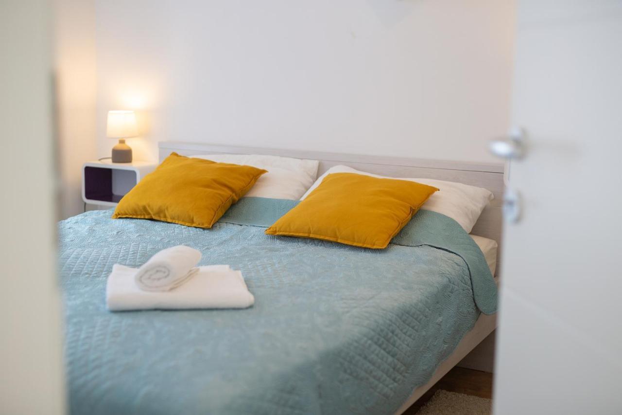 Luxury Aronia Apartment *